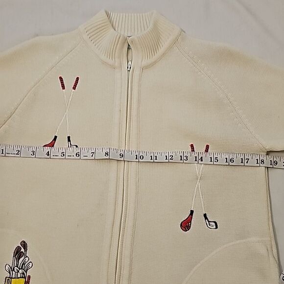 LeRoy Knitwear | Vintage White Zip Up Sweater with Golf Club Embroidery - Picture 4 of 9